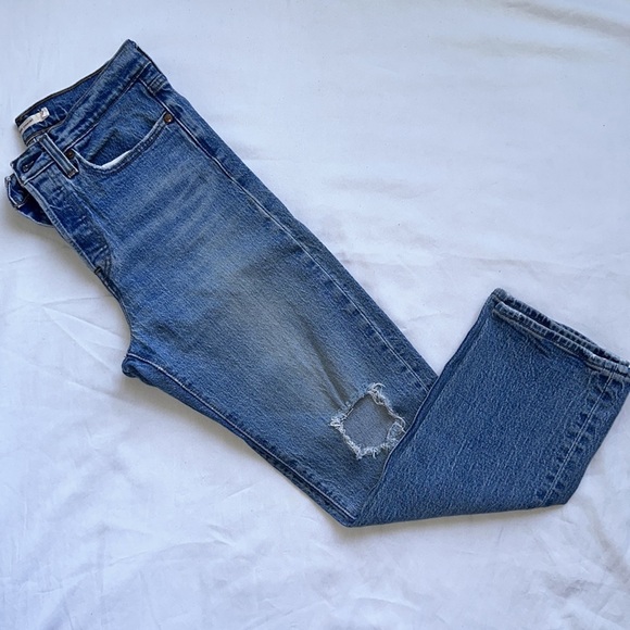 Levi's Blue Straight Leg Jeans with Classic Style - Picture 3 of 9